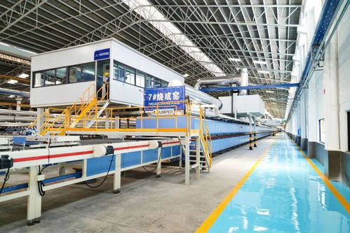 創(chuàng)新力爆棚 新明珠榮獲首屆中國 佛山 巖板產(chǎn)業(yè)年度創(chuàng)新力大獎